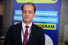 turk-uzmanlar-kirgiz-girisimcilere-is-plani-2-19738750_amp.jpg